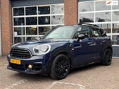 MINI Countryman - 1.5 Cooper Business Edition, Navi, cruise, Sportleder, stoelverw. PDC, Airco, 18 inch