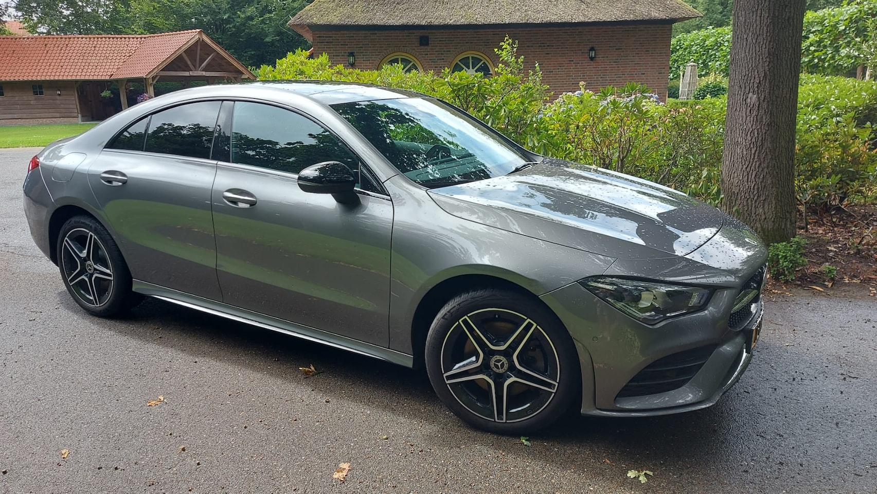 Mercedes-Benz CLA-Klasse - 250 e AMG Line Hybride Mercedes-Benz - CLA 250 e - AMG Line - AutoWereld.nl