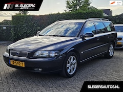 Volvo V70 - 2.4 T Geartr. C.L