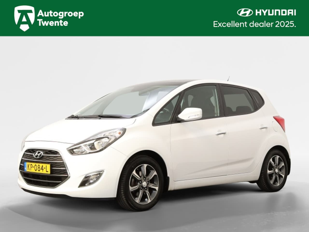 Hyundai ix20 - 1.6i Premium | Trekhaak | Panoramdak | Navigatie | - AutoWereld.nl