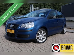 Volkswagen Polo - 1.4-16V Sportline CRUISECONTROL, CLIMACONTROL