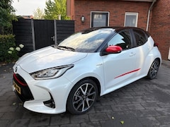 Toyota Yaris - 1.5 Hybrid Executive | Pano | HUD | NL-auto