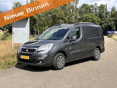 Peugeot Partner - 122 1.6 BlueHDi 100 L2 Premium Pack S&S Automaat| Trekhaak| Navi