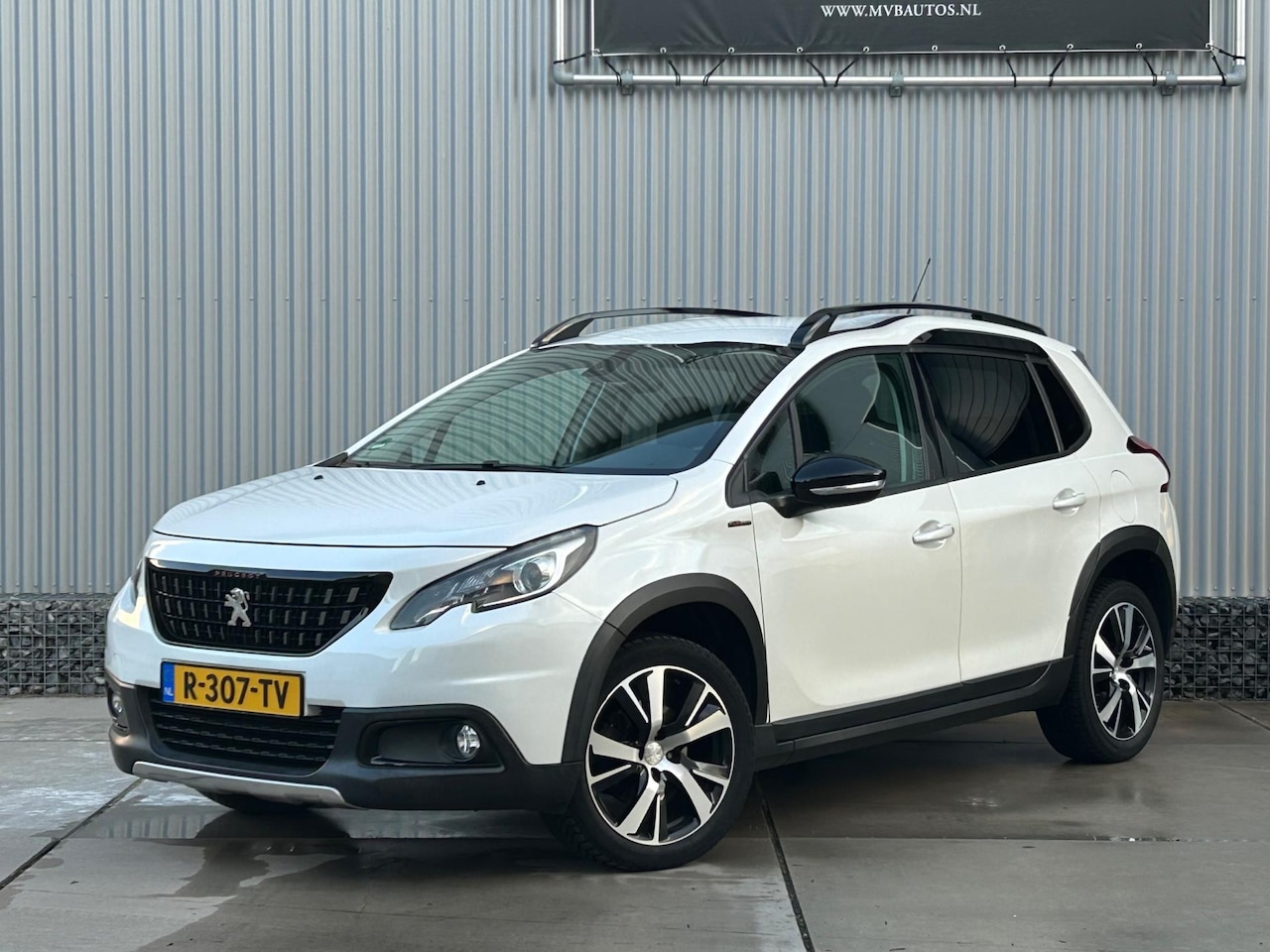 Peugeot 2008 - 1.2 PureTech GT-Line 1.2 PureTech GT-line, Navi, Cruise, Clime - AutoWereld.nl