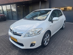 Toyota Auris - 1.8 Full Hybrid Executive HALF LEDER CAMERA NAVI CRUISE ORIG NL NAP