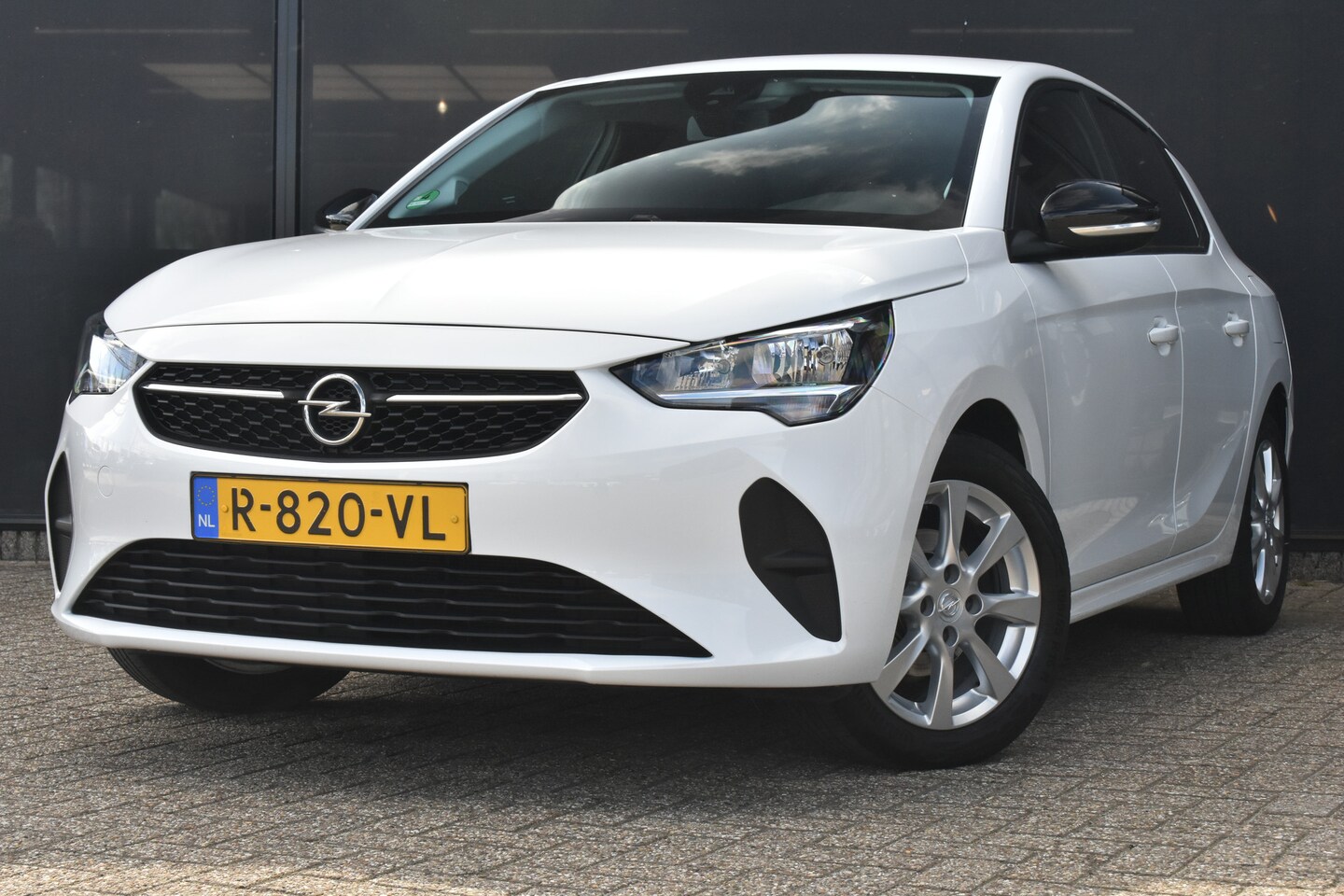 Opel Corsa - 1.2 Edition | Navigatie by App | Cruise Control | Airco | Eerste eigenaar | Dealer onderho - AutoWereld.nl