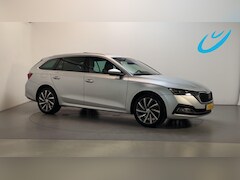 Skoda Octavia Combi - 1.5 TSI 150pk First Edition Panoramadak LED Virtual Cockpit Sfeerverlichting Navigatie Ada