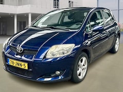 Toyota Auris - 1.6 16V Sol I AIRCO I NAVI I CRUISE I TREKHAAK I