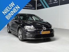 Volkswagen Golf - 1.2 TSI Highline R-Line/Automaat/Keyless