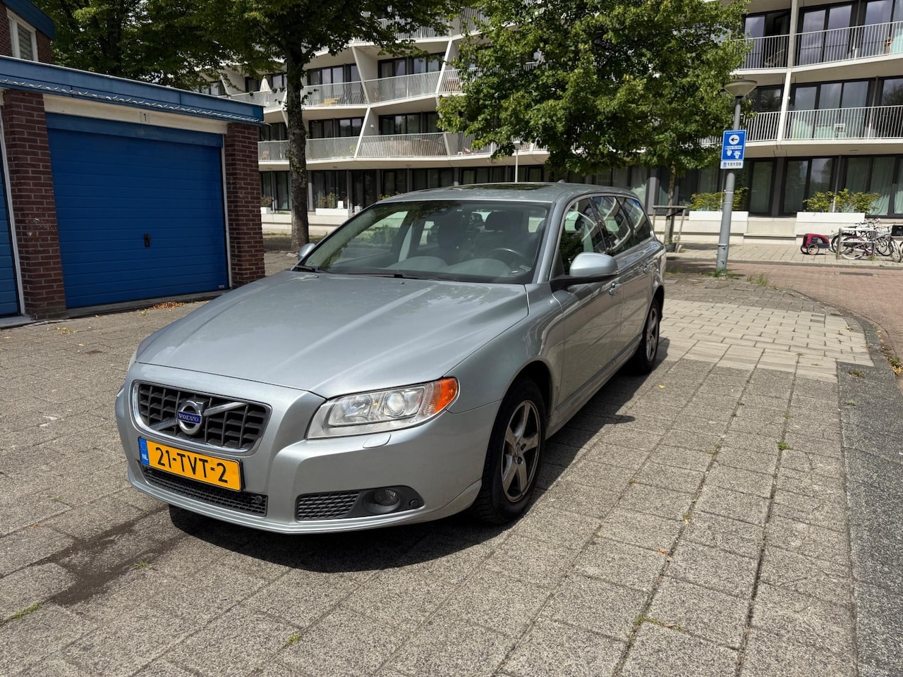 Volvo V70 - 1.6 T4 132kw Limited Edition Leder Panorama Cruise - AutoWereld.nl