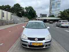 Volkswagen Golf - 1.6 FSI Comfortline lees tekst