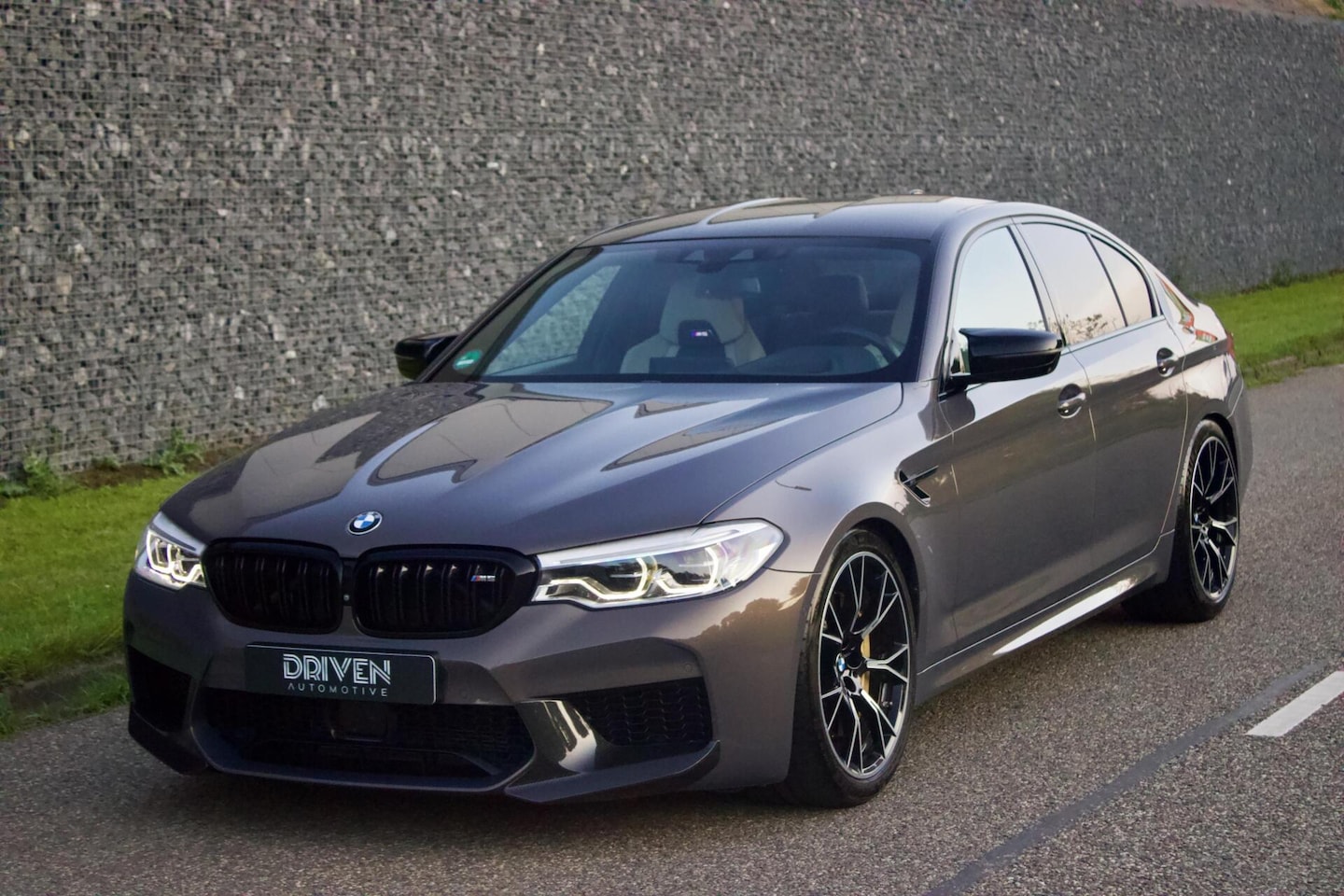 BMW M5 - 5-serie Competition | Individual - Uniek - NW Motor - AutoWereld.nl