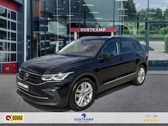Volkswagen Tiguan - 1.5 TSI DSG LIFE TREKHAAK/CAMERA/NAVI/CARPLAY/ACC/STOELVERW/E-KLEP