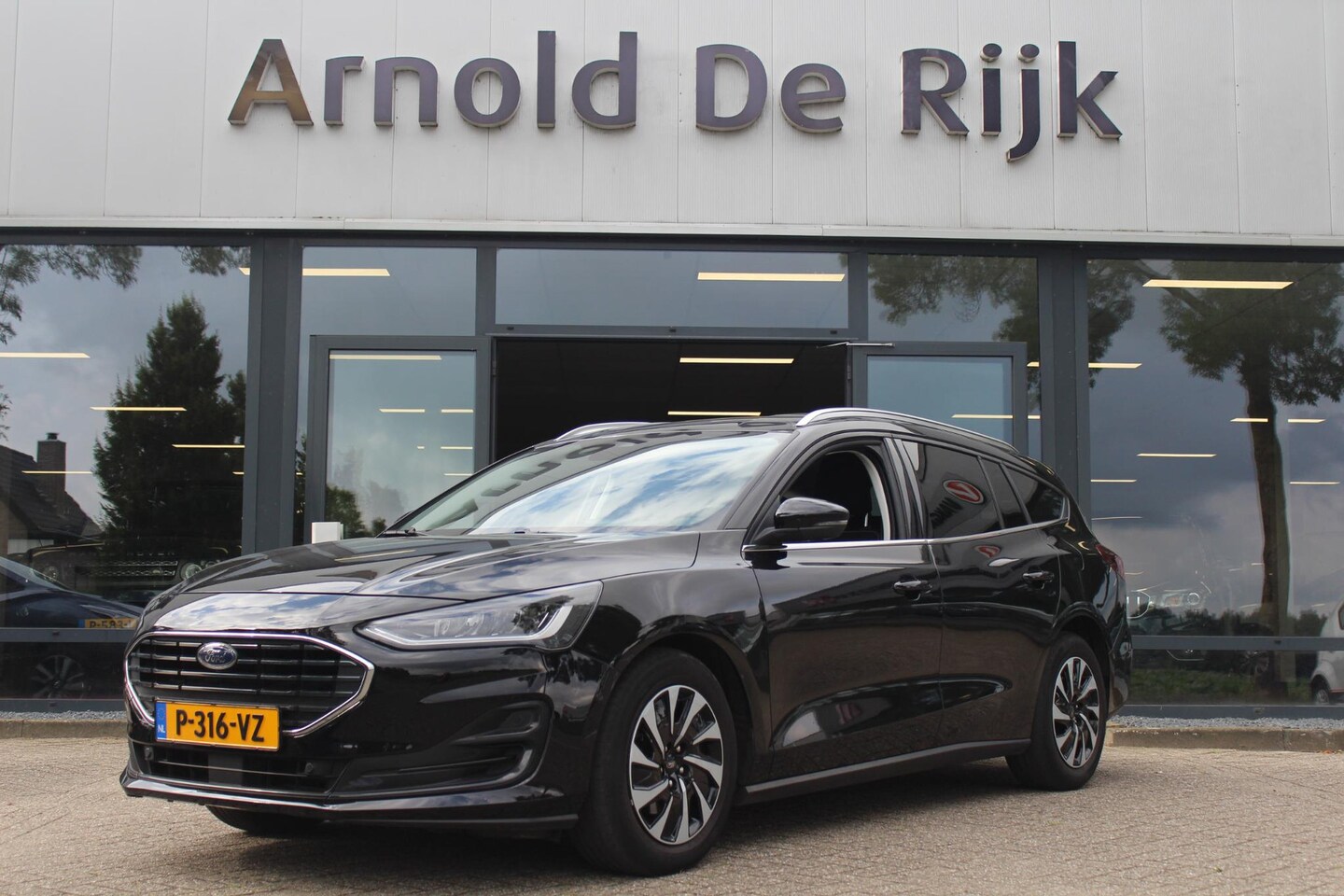 Ford Focus Wagon - 1.0 EcoBoost Hybrid Titanium Style 1.0 EcoBoost Hybrid Titanium Style - AutoWereld.nl