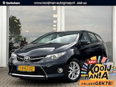 Toyota Auris Touring Sports - 1.6 Now | 1ste eiganaar | Volledig dealer onderhouden | Trekhaak
