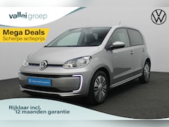Volkswagen e-Up! - 82 pk | Stoelverwarming | Parkeersensoren achter | Navigatie via App | Cruise Control