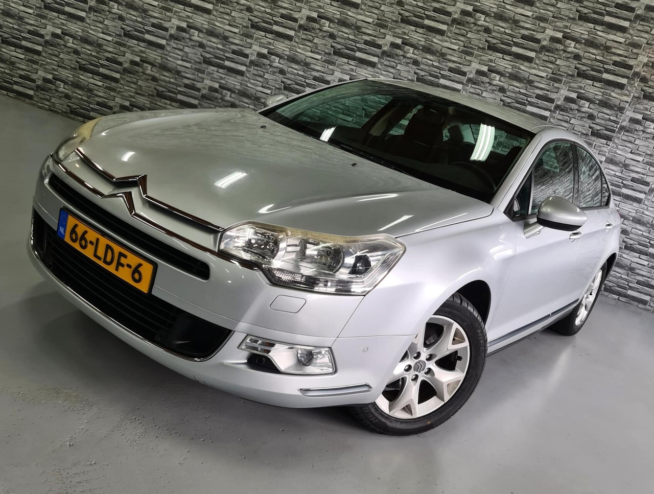 Citroën C5 - 1.6 THP Comfort 1.6 THP Comfort - AutoWereld.nl