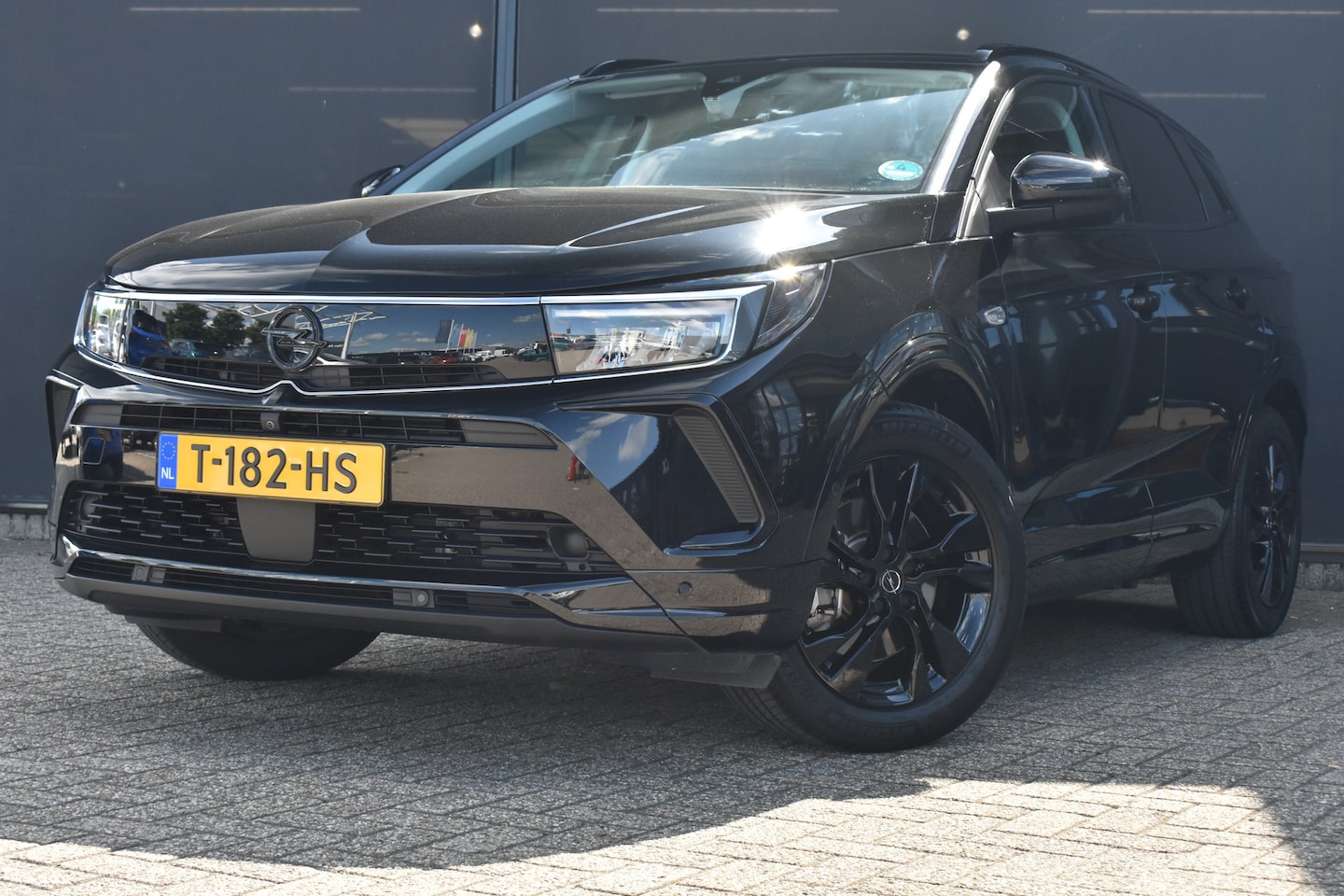 Opel Grandland - 1.6 Turbo Hybrid Level 4 | Navigatie | Achteruitrijcamera | Apple Carplay | Android Auto | - AutoWereld.nl