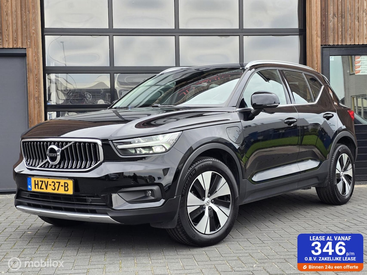 Volvo XC40 - T4 RECHARGE 211PK CAMERA KEYLESS CARPLAY BTW - AutoWereld.nl