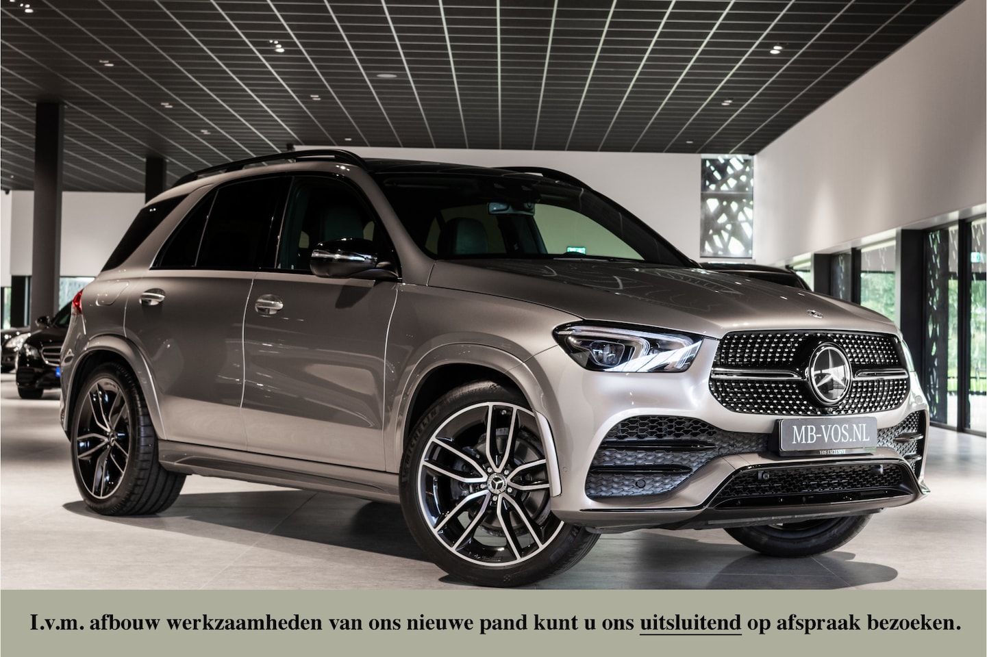 Mercedes-Benz GLE-Klasse - 400 d 4-M AMG Night|Luchtvering|Panorama|HUD|Standkachel|Burmester|Trekhaak|22" - AutoWereld.nl