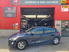 Ford Focus - 1.0 EcoBoost Trend Edition Business/ Navigatie/ LM Velgen/ Parkeersensoren V+A/ Rijklaarpr