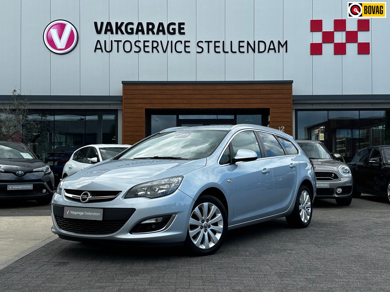 Opel Astra Sports Tourer - 1.4 Edition|Navigatie|Cruise Control|17'' LM Velgen|Climate Control - AutoWereld.nl