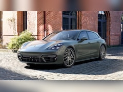 Porsche Panamera Sport Turismo - 4 E-Hybrid Platinum Edition