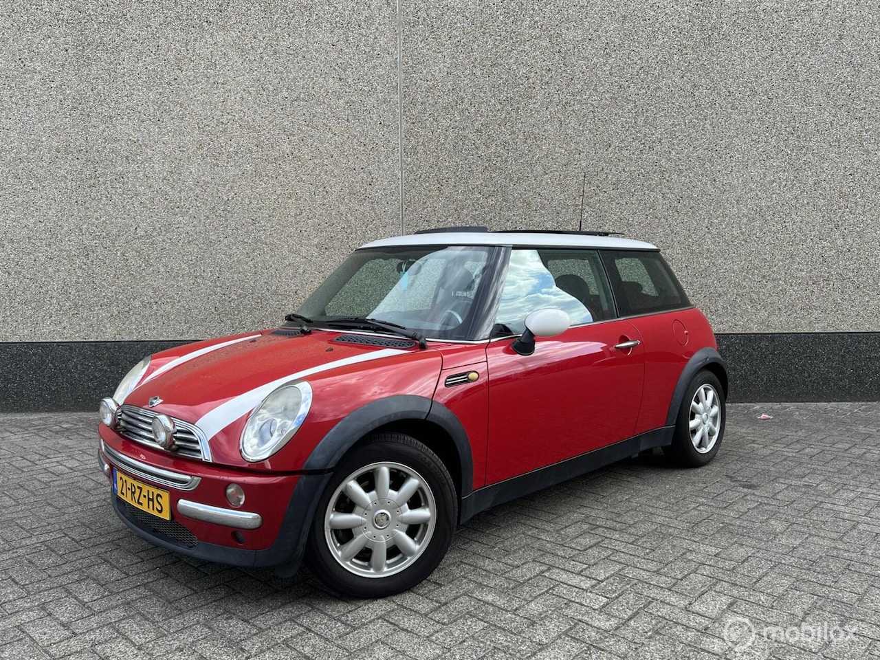 MINI Cooper - Mini 1.6 Chili Airco Cruise Dak Apk - AutoWereld.nl