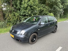 Volkswagen Polo - 1.4-16V Highline NIEUWE APK