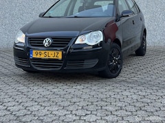 Volkswagen Polo - 1.4 Sport Line / CarPlay/ Airco /Nieuwe APK