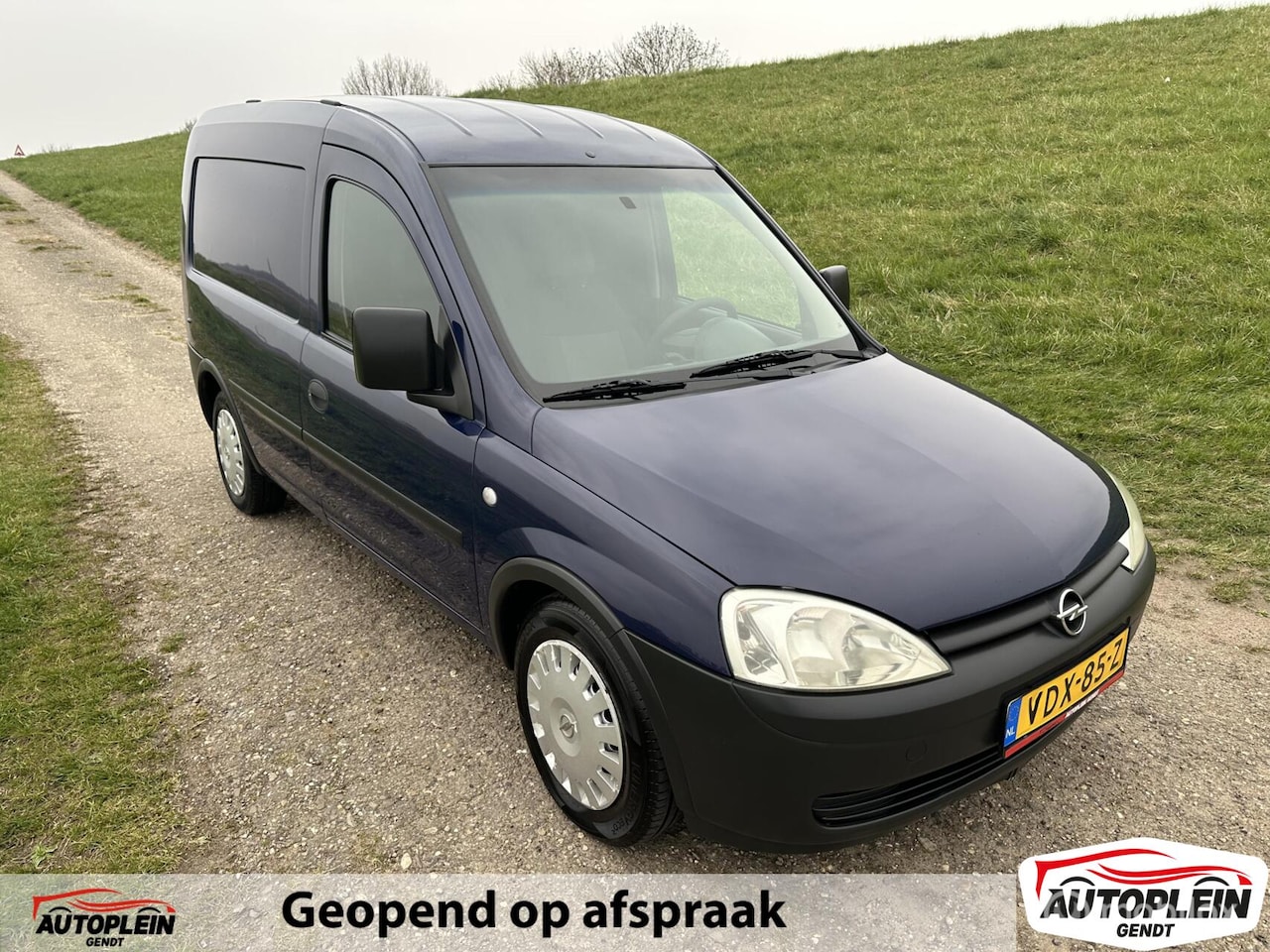 Opel Combo - 1.4-16V SUPER MOOI! NIEUWE KETTING EN KOPPAKKING! - AutoWereld.nl