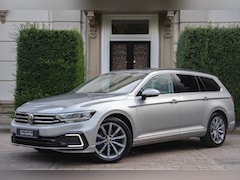 Volkswagen Passat Variant - 1.4 TSI PHEV GTE Business TREKHAAK | PANO | ACC | CAMERA | MASSAGE