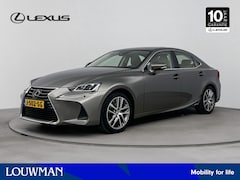 Lexus IS - 300h Hybrid Business Line Pro | Adaptive Cruise Control | Stoelverwarming | Navigatie |