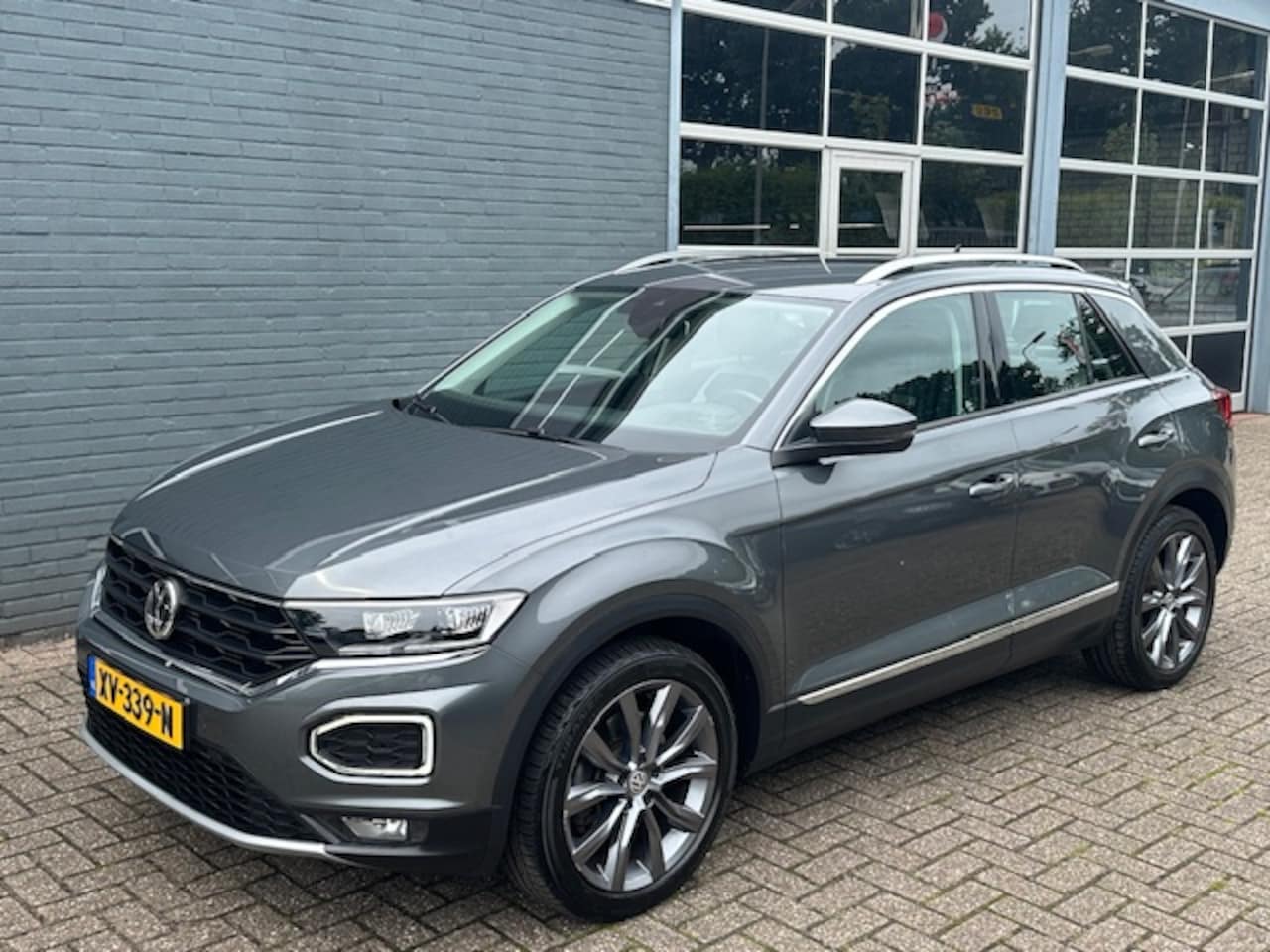 Volkswagen T-Roc - 2.0 TSI Automaat 4Motion Sport - AutoWereld.nl