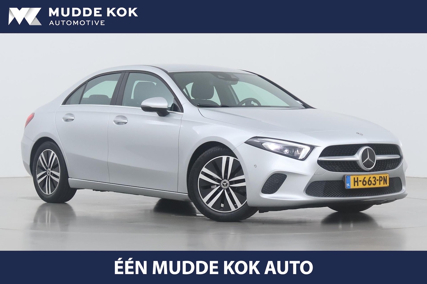 Mercedes-Benz A-klasse - 180 Advantage | ACC | Camera | Apple Carplay | Midline Sound - AutoWereld.nl
