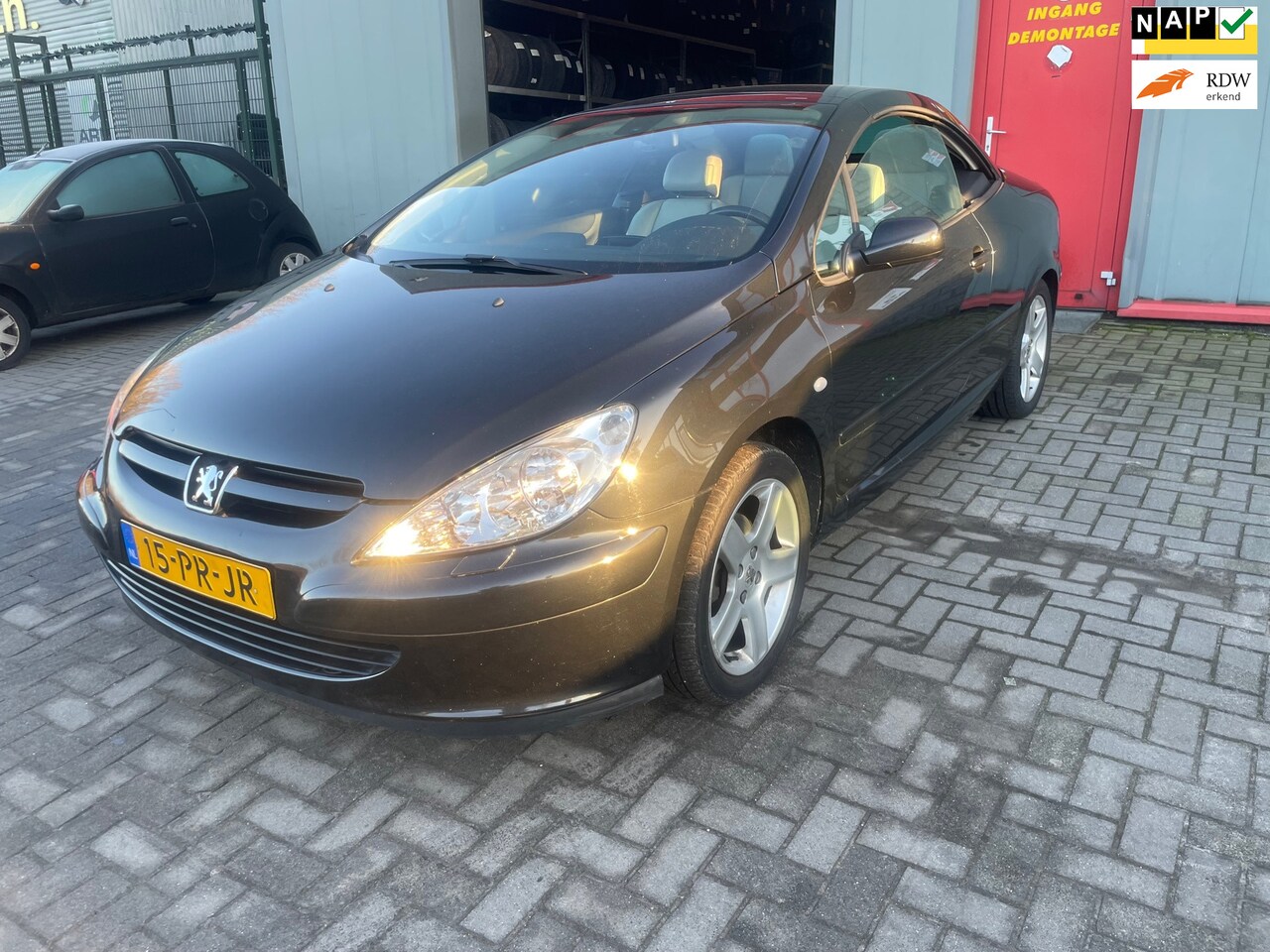 Peugeot 307 CC - 2.0-16V 2.0-16V - AutoWereld.nl