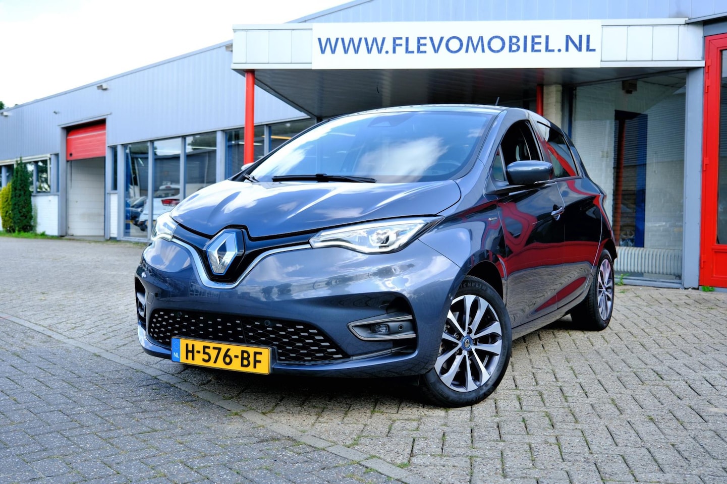 Renault Zoe - R135 Edition One 52 kWh (ex Accu) Aut. Navi|LED|Clima|Camera - AutoWereld.nl