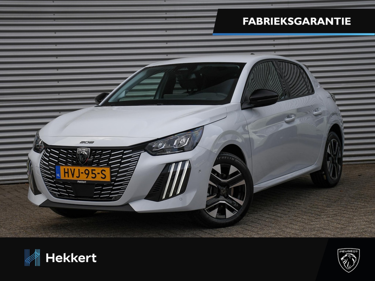Peugeot 208 - Allure 1.2 Hybrid 110pk Automaat DODE HOEK | NAVI | CRUISE.C | APPLE-CARPLAY | PDC + CAM. - AutoWereld.nl