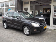 Volkswagen Tiguan - 2.0 TSI Sport&Style 4Motion NIEUWSTAAT 137 DKM AIRCO LM VELGEN