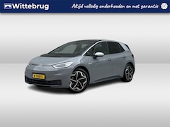 Volkswagen ID.3 - First Plus 58 kWh / Navigatie / LED / Camera / Parkeersensoren V+A / Afneembare trekhaak /