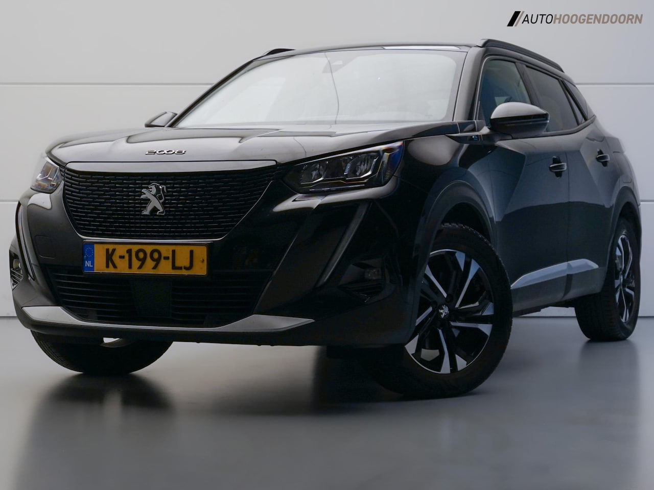 Peugeot e-2008 - EV Blue Lease Allure 50 kWh (APPLE CARPLAY,LED,DIGITAAL DISPLAY,GROOT NAVI,CAMERA,LM-VELGE - AutoWereld.nl