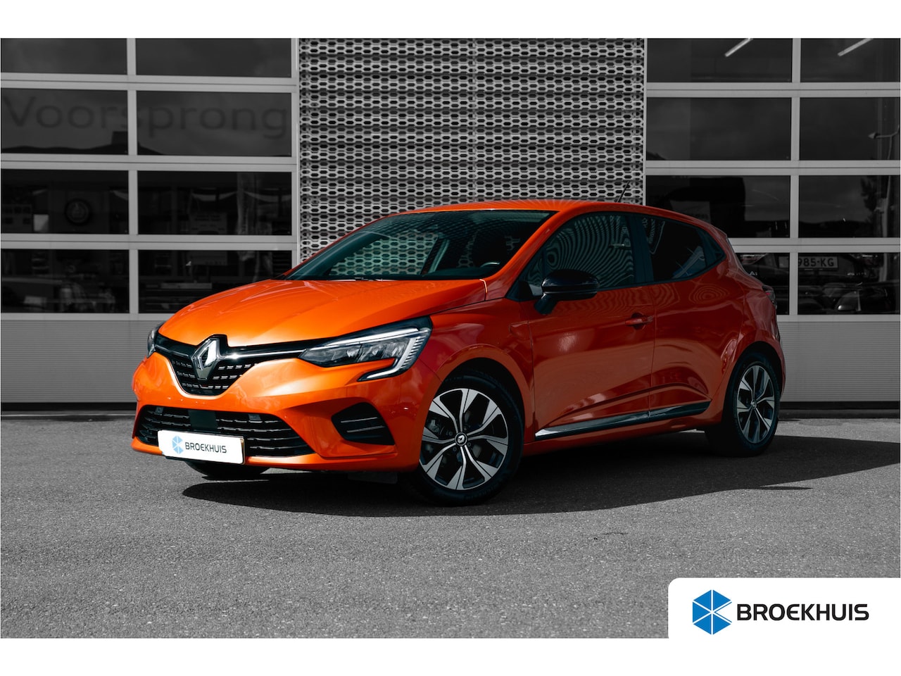 Renault Clio - 1.6 E-Tech Hybrid 145 Evolution | Camera | Cruise Control | Navigatie - AutoWereld.nl