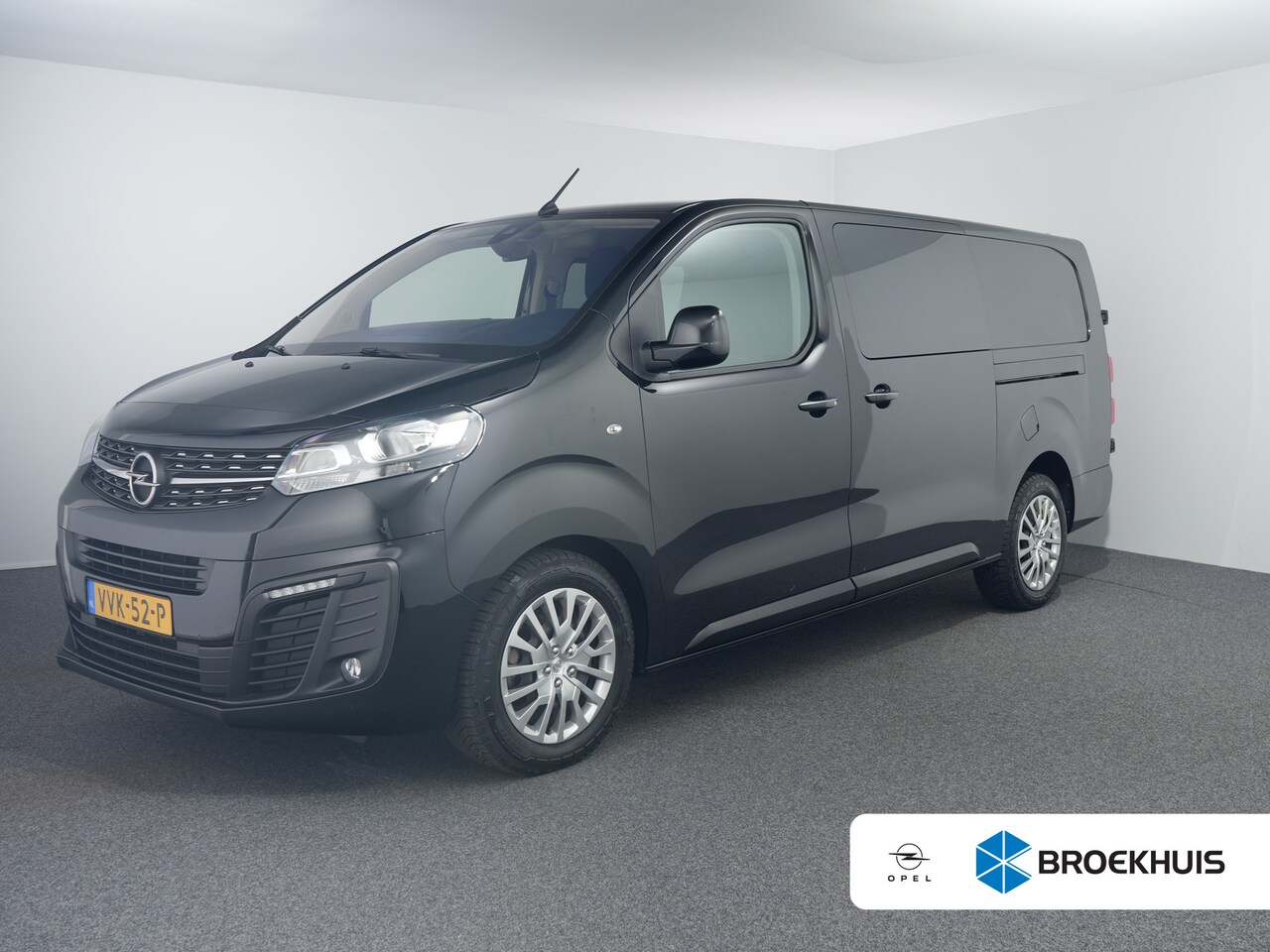 Opel Vivaro - 2.0 Diesel 180 S&S L3 DC | Bumpers in carrosseriekleur | Cruise control | LED dagrijverlic - AutoWereld.nl