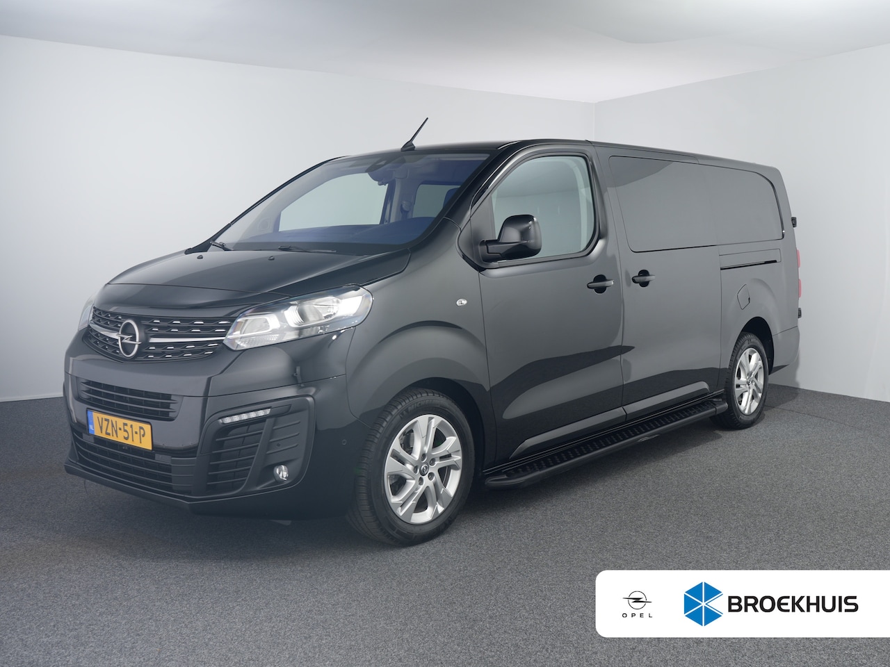 Opel Vivaro - 2.0 BlueHDi 180 S&S L3 DC | Achteruitrijcamera | Airco (automatisch) | Apple Carplay/Andro - AutoWereld.nl