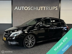 Mercedes-Benz B-klasse - 180 Ambition AUTOMAAT / NAVI / PRIVACY GLASS