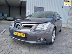 Toyota Avensis Wagon - 2.0 D-4D Panoramic - Koppakking Defect - Schade