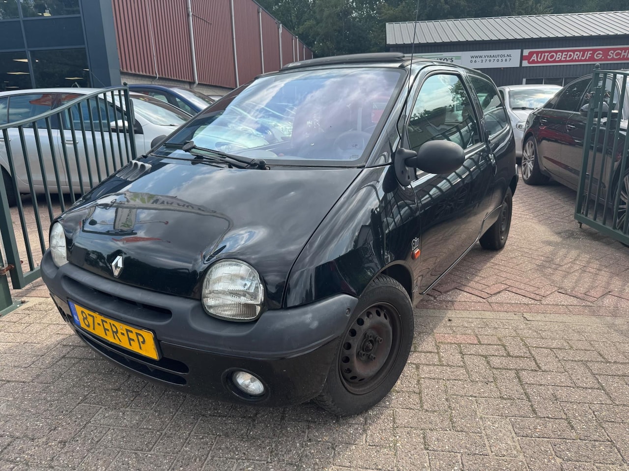 Renault Twingo - 1.2 Air elektr ramen, cv, APK 30-8-2026! - AutoWereld.nl