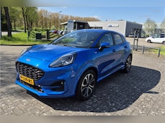 Ford Puma - 155pk ST-Line Hybrid Ecc Parkassist Camera Navigatie Elek.klep Trekhaak 18i Winter Pack