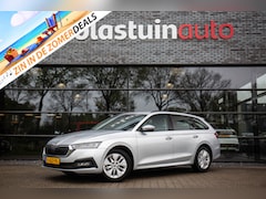 Skoda Octavia Combi - 1.0 e-TSI Business Edition , Virtual cockpit, Carplay, Cruise, PDC