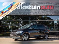 Volkswagen Touran - 1.5 TSI Comfortline Business 7p , Adap. cruise, Virtual cockpit, Achteruitrijcamera,